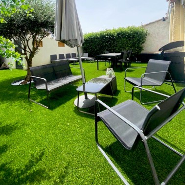 Gazon synthétique et Pelouse Synthétique Soleil / Marseille 2025