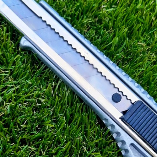 Cutter de découpe pour  Gazon Synthétique